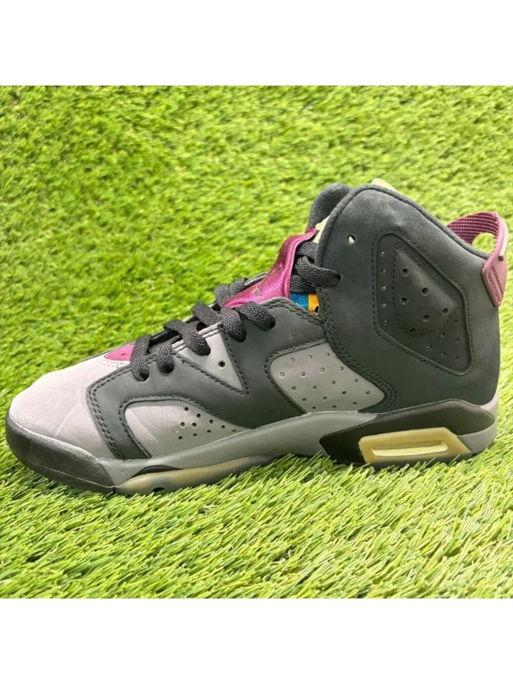 Nike Air Jordan 6 Retro GS Bordeaux Gray Boys Size 6Y Basketball Shoes Sneakers